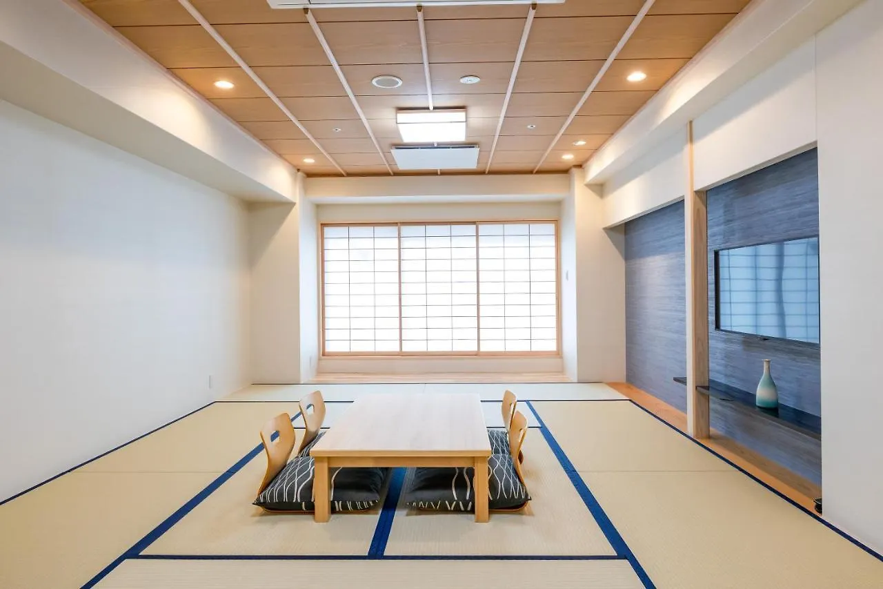 Ryokan Ginkaku Kyoto 2*,