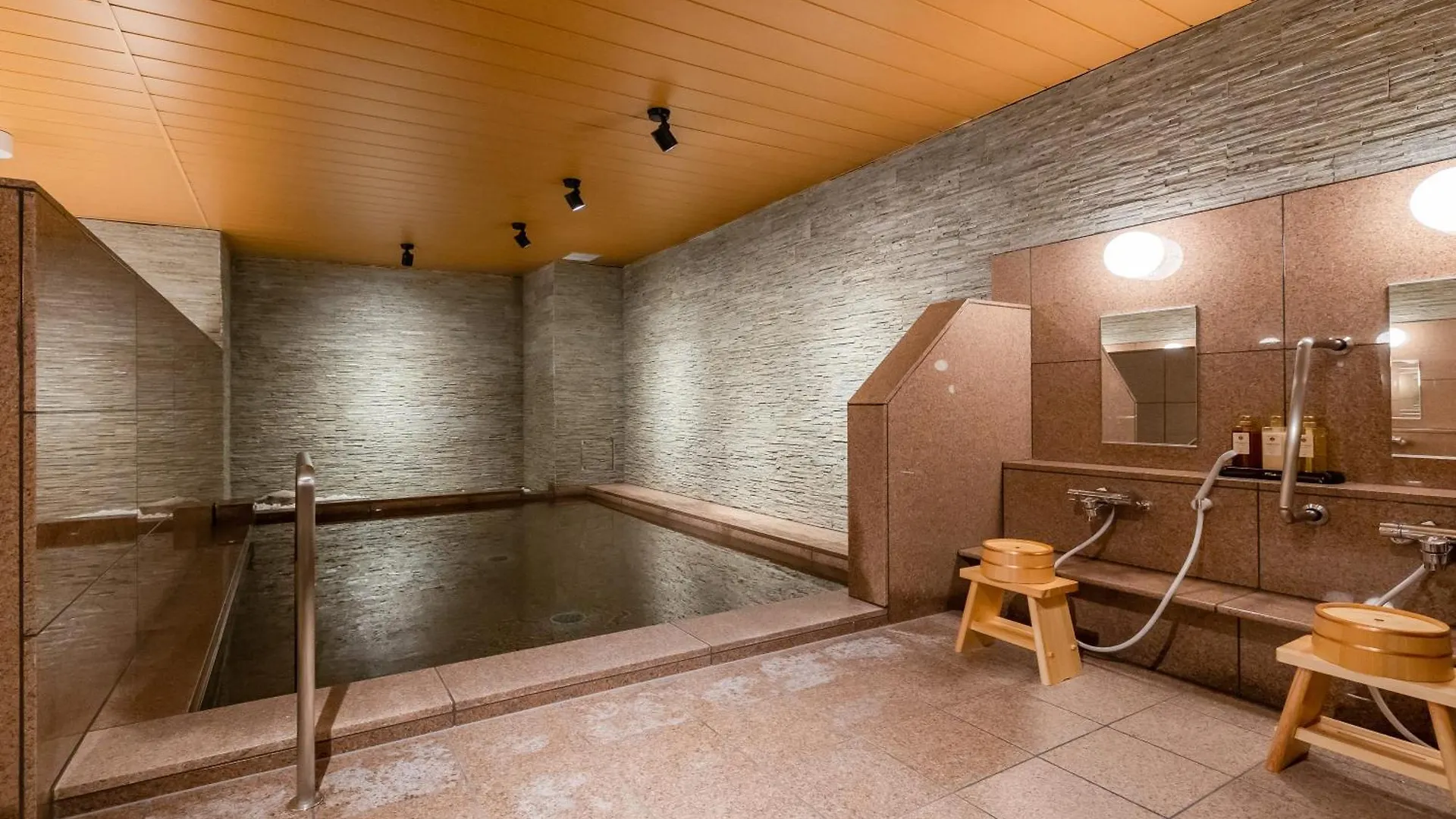 Ryokan Ginkaku 京都市